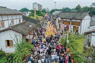 早报：阿森纳0-1遭波尔图绝杀；巴萨1-1那不勒斯